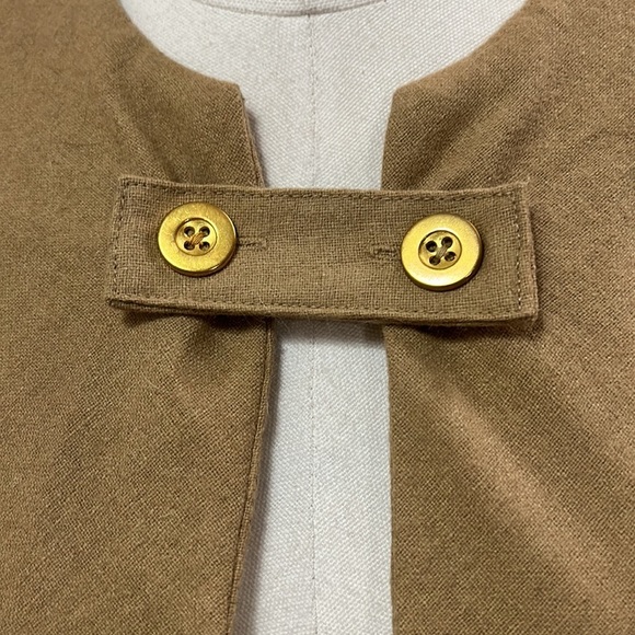 WAYF where are you from Cape size XS- like new - Picture 12 of 16